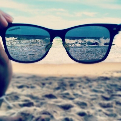 praias-lindas-tumblr-oculos-mar